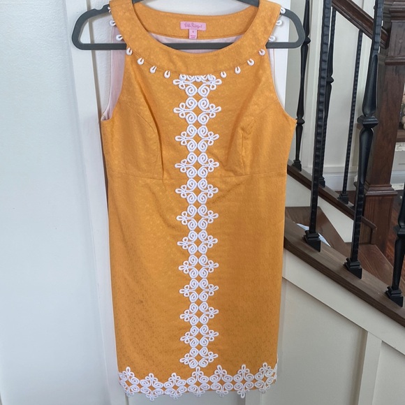 Lilly Pulitzer Dresses & Skirts - Lilly Pulitzer shift dress